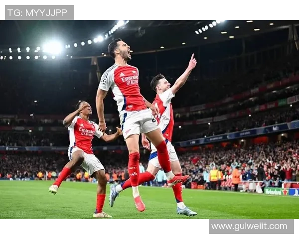 足球明星精彩瞬间集锦视频震撼上线引发球迷热议与狂欢