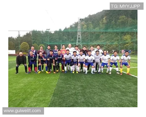 上海足球队转型之路的真实记录与背后故事探索