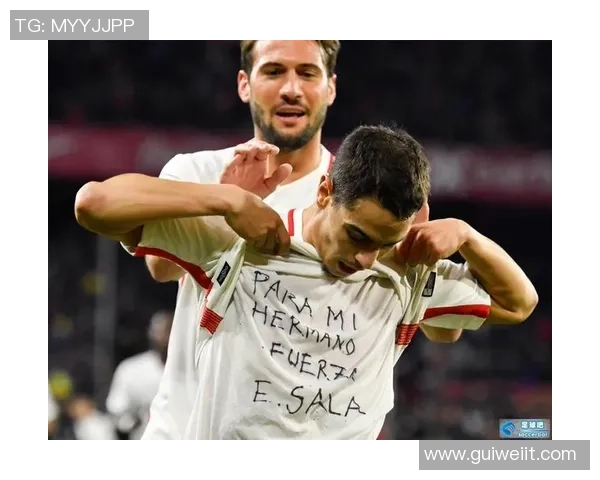 萨拉与足球的传奇故事：从草根到明星的辉煌之路